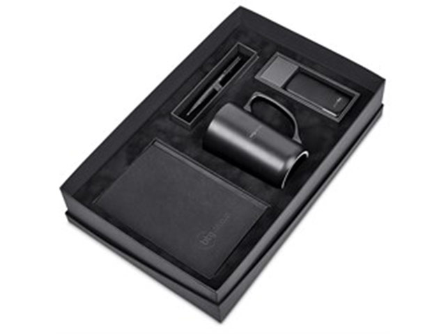 Alex Varga Elvarine Gift Set