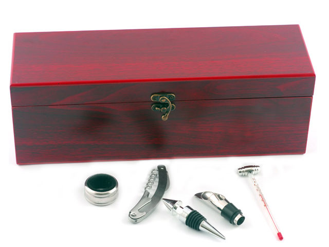 HAP_Wine-Bottle-Bar-Set-HelloAfricaPromoPDCG0XK-DMN4H-1