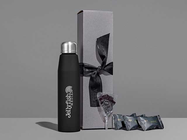 Yatta Classic Capsule Hamper - Image 3